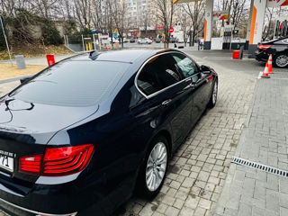 BMW 5 Series foto 3