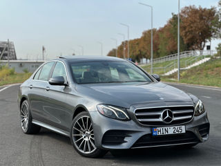 Mercedes E-Class foto 1