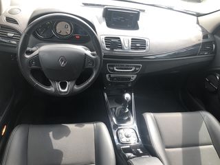 Renault Megane foto 8