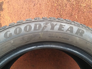 2 Шины  Goodyear 205.55.R16 зима foto 5