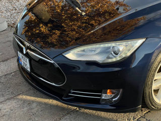 Tesla Model S foto 5