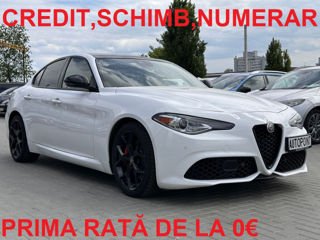 Alfa Romeo Giulia foto 2