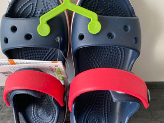 Sandale Crocs pentru fetițe și băieți