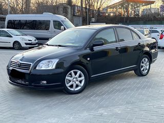 Toyota Avensis foto 3