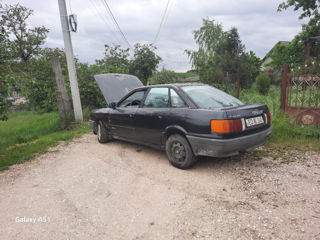 Audi 80 фото 4