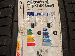 Anvelope Pirelli P-Zero 275/35 R21-255/35 R21 foto 2