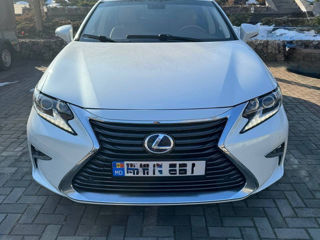 Lexus ES Series