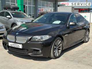 BMW 5 Series foto 1