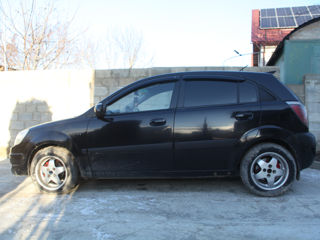 KIA Rio foto 2