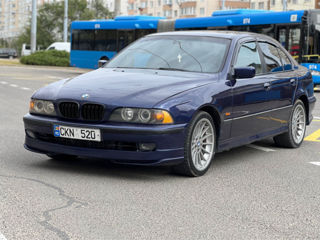 BMW 5 Series foto 9