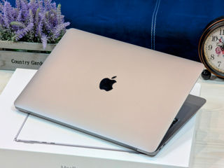 MacBook Air Retina 2020 (Apple M1/8Gb Ram/256Gb SSD/170 Cycles/13.3" Retina) foto 11