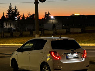 Toyota Yaris foto 6