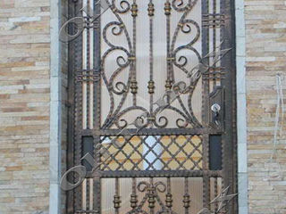 Перила,  решётки,ворота, заборы, козырьки, металлические двери  ,другие изделия из металла. foto 8
