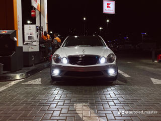 Mercedes E-Class foto 3