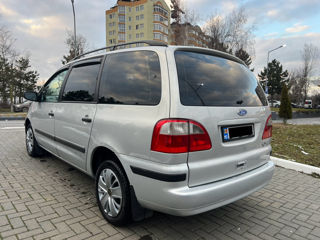 Ford Galaxy foto 7