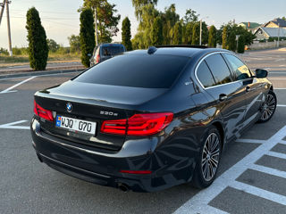 BMW 5 Series foto 3