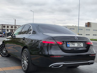 Mercedes E-Class foto 15