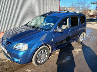 Dacia Logan foto 3