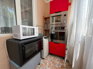 Apartament cu 2 camere, 75 m², Râșcani, Chișinău foto 3