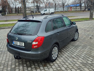 Skoda Fabia foto 2