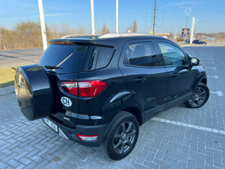 Ford EcoSport foto 4