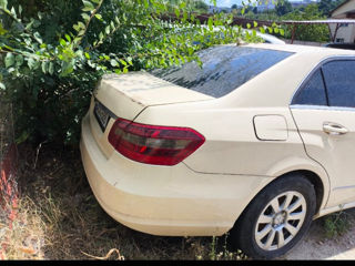 Mercedes E-Class foto 2