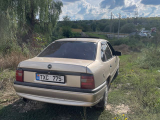 Opel Vectra foto 2