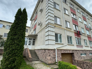 Apartament cu 3 camere, 146 m², BAM, Bălți