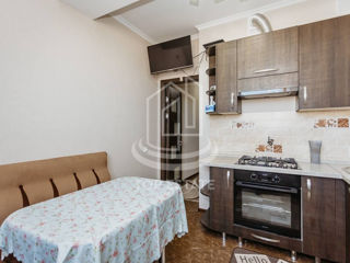 Apartament cu 1 cameră, 43 m², Telecentru, Chișinău foto 2