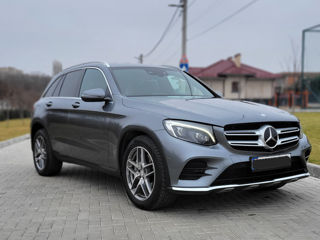 Mercedes GLC foto 10