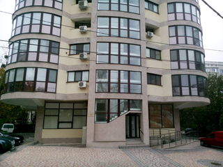 Apartament cu 2 camere, 87 m², Buiucani, Chișinău