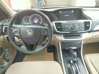 Honda Accord foto 8