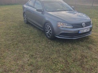 Volkswagen Jetta foto 2