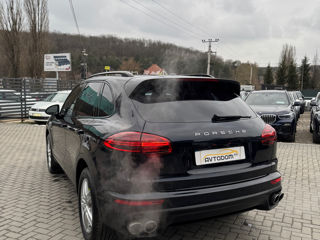 Porsche Cayenne foto 3