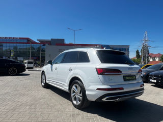 Audi Q7 foto 6