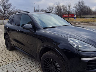 Porsche Cayenne foto 3