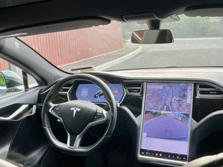 Tesla Model S foto 5