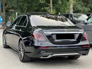 Mercedes E-Class foto 3