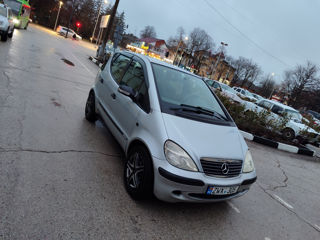 Mercedes A-Class foto 4