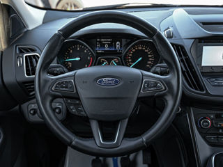 Ford Kuga foto 10