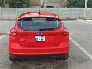 Ford Focus foto 2