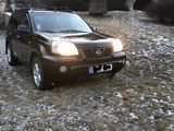 Nissan X-Trail foto 2