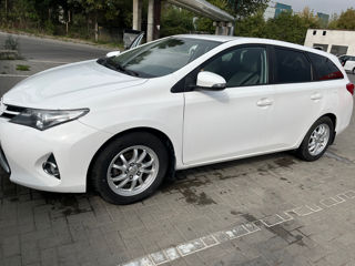 Toyota Auris foto 6