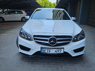 Mercedes E-Class foto 2