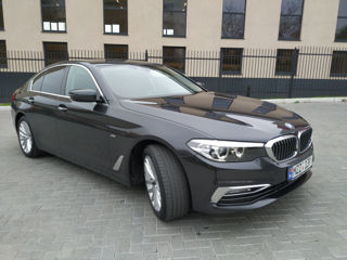 BMW 5 Series foto 2