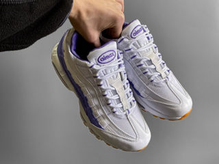 Nike Air Max 95 White/Violet foto 4