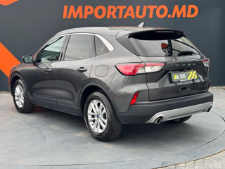 Ford Kuga foto 8