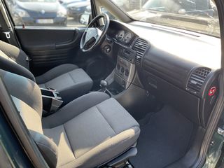 Opel Zafira foto 11