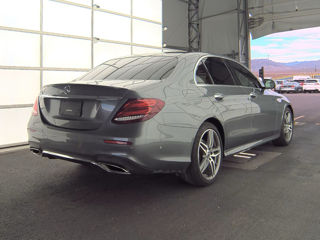 Mercedes E-Class foto 5