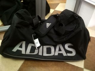 Профессиональные, оригинальные спортивные сумки Adidas. Торг foto 1